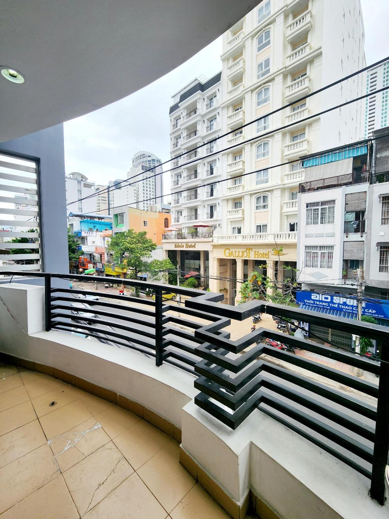 Hotel Starlight Nha Trang Exterior foto